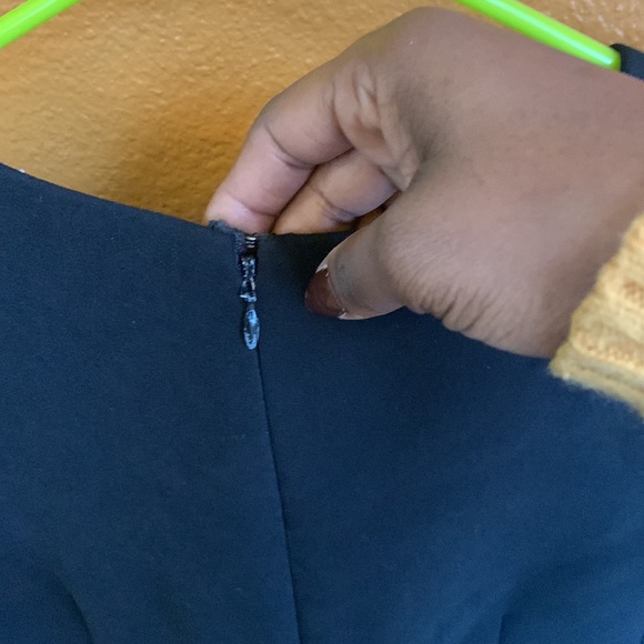 Black blouse - Picture 6 of 7